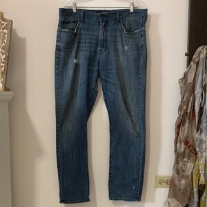 Lucky Brand Men's 410 athletic fit distressed jeans